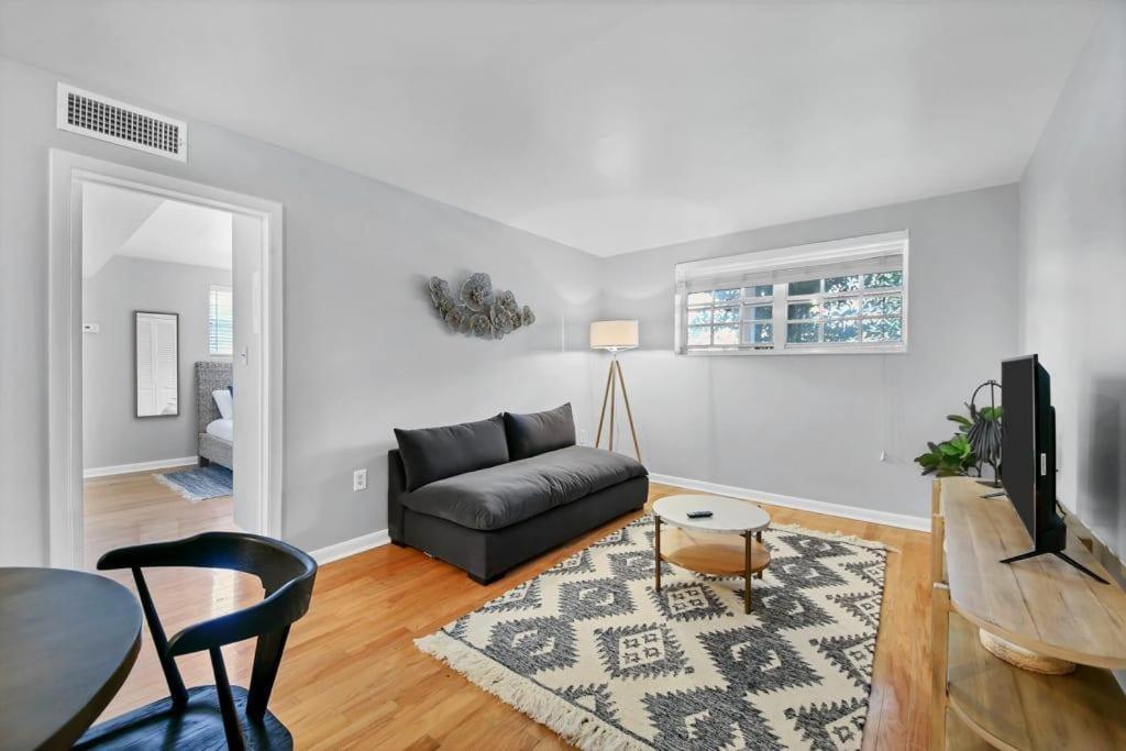 Decorative 1Br With Parking Close To Stores Tampa Ngoại thất bức ảnh